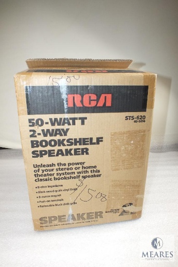 RCA 50-watt Two-way Bookshelf Speaker STS-620