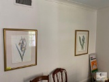 Set of 2 - framed floral prints