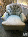 Vintage Upholstered Tuft back occasional Chair