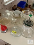 Mixed lot of kitchen glassware