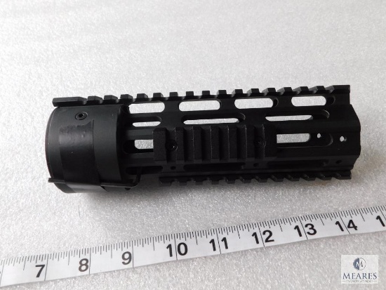 7" AR Handguard with 4 Sided Picatinny Rail