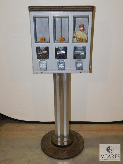 Curtis 3- Selection Vending Snack Machine with Stand