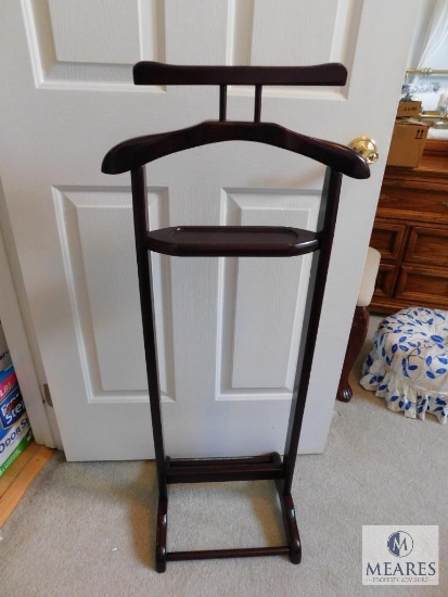 Wooden Mens Valet Stand