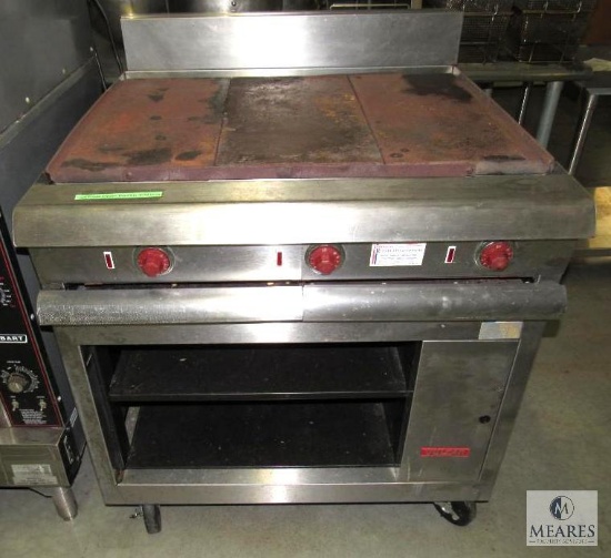 Vulcan Electric hot plate with storage 208/230V Model V52