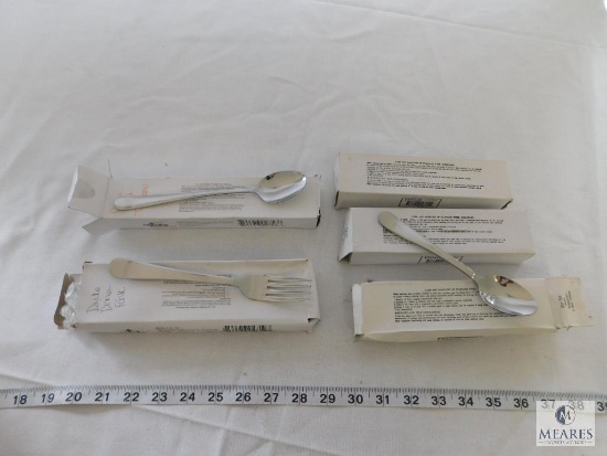 Lot of Duke Pattern Dinnerware - Dinner Forks & Teaspoons