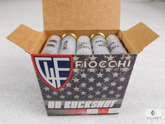 25 rounds Fiocchi .12 gauge Buckshot. 00 buck. 9 pellet 2 3/4" shells