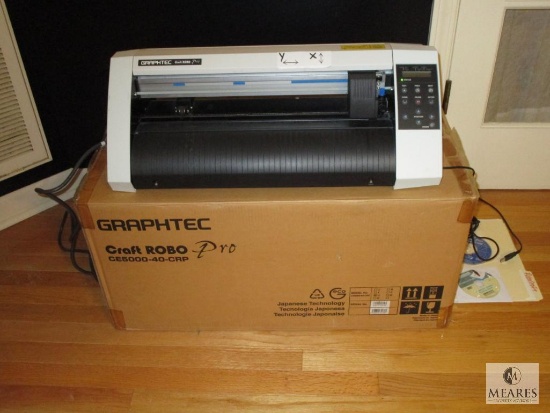 Like New Graphtec Craft Robo Pro Vinyl Cutter Machine CE5000-40 