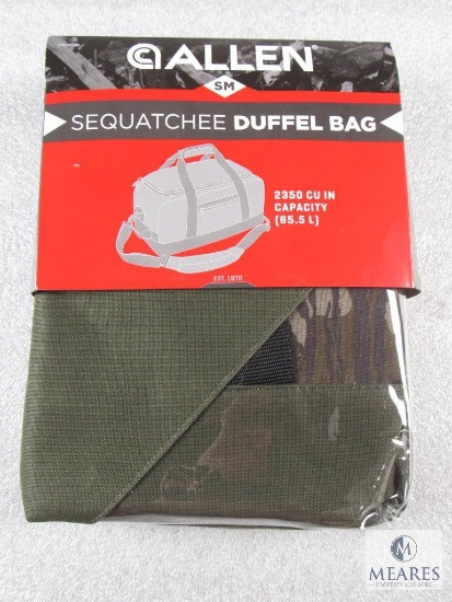 New Allen 10"x10"x20" bottomland camo pattern duffle bag