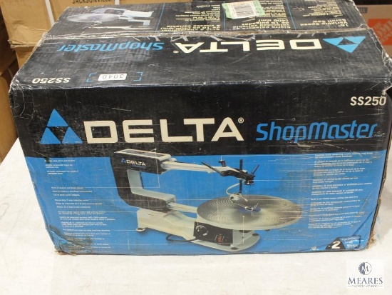 New Delta Shopmaster 16" Variable Speed Scroll Saw