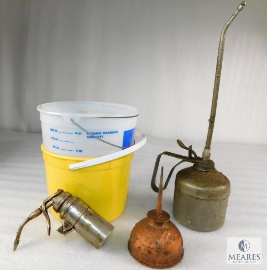 Lot of 3 Vintage Oil Cans and Plastic Buckets