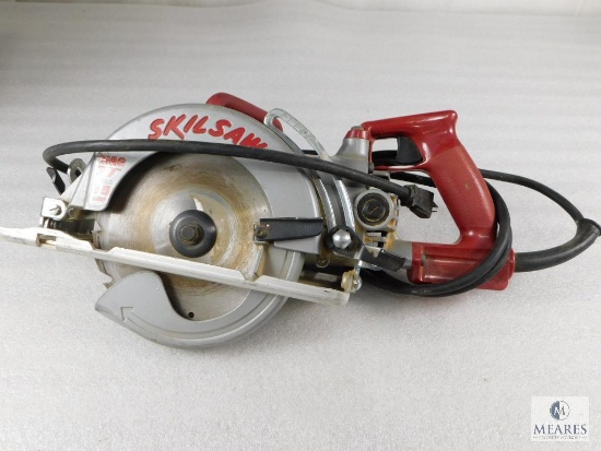 Skilsaw 7-1/4" Worm Gear Drive Saw