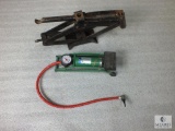 Screw Jack and Air Foot Pump