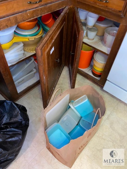 LARGE LOT of Vintage Tupperware
