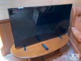 LG Model 49LJ5100 Flat Screen Television - 49 inch