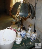 Lot of Assorted Vintage Table Lamps includes 