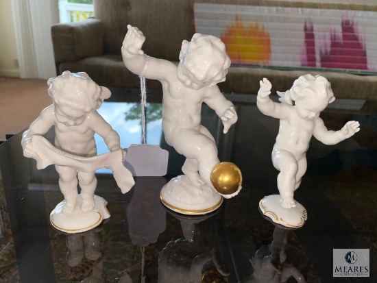 Hutschenreuther Selb Kunstabteilung Figurine Trio
