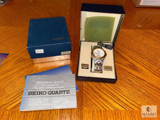 Vintage Men's SEIKO Quartz Wristwatch in Original Box