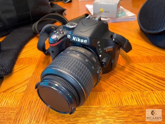 NIKON D5100 Digital Camera with Lens in Carry Bag