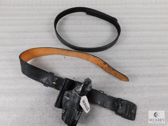Lot Vintage Patent Leather Belt & Holster + Velcro Leather Belt
