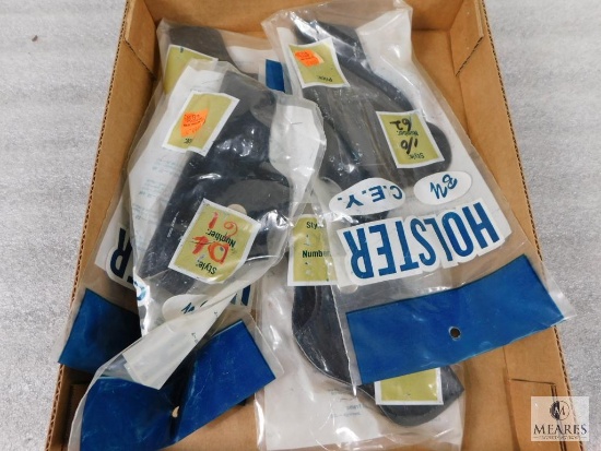 Lot of 4 Assorted NEW C.E.Y. Medium Size Pistol / Revolver Holsters