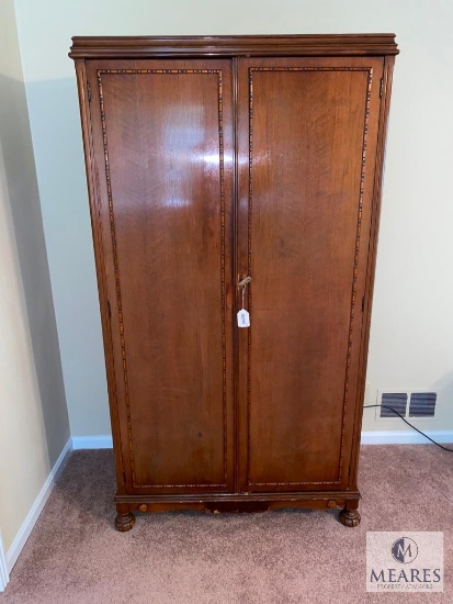 Antique Lane Co Lane-Robe Cedar Wardrobe - A RARE FIND