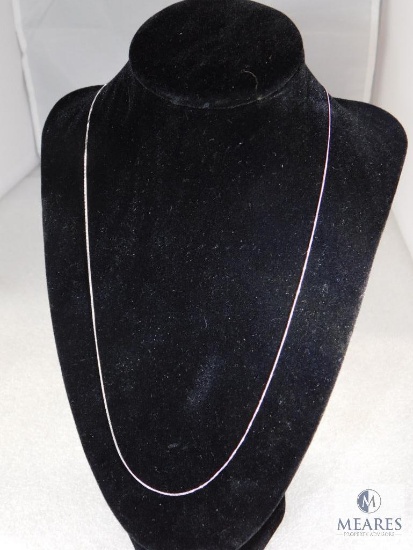 10K Fine Gauge Necklace.