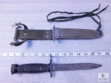 US Military M8A1 Bayonet with Scabbard