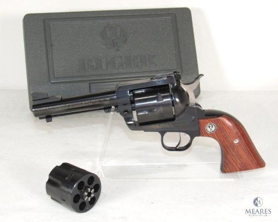 Ruger New Model Blackhawk .357 Mag / .38 SPL & 9mm Cylinder Revolver