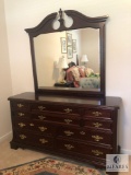 Bassett Furniture Queen Anne Wood 9 Drawer Dresser with Mirro