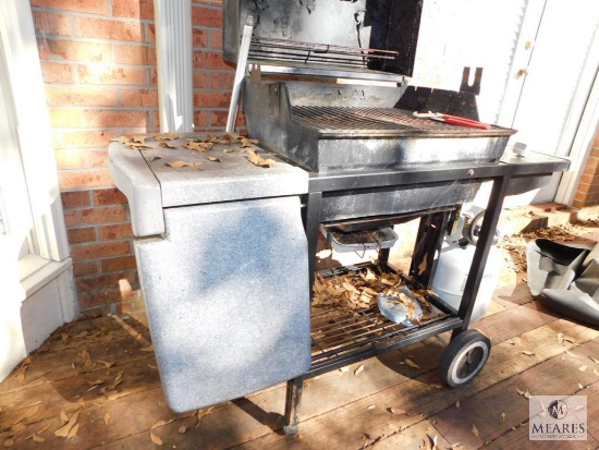 Weber Gas Grill With Cover and Tank - NO SHIPPING