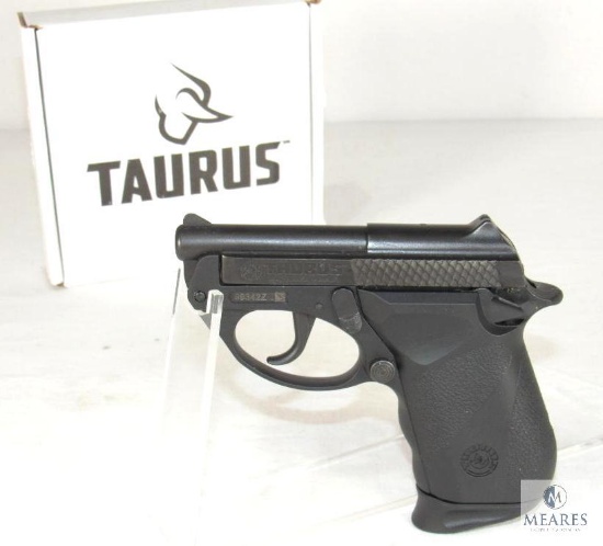 Taurus PT22 Poly .22 LR Semi-Auto Sub-Compact Pistol