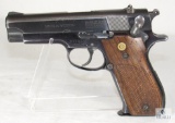 Smith & Wesson 39-2 9mm Luger Semi-Auto Pistol