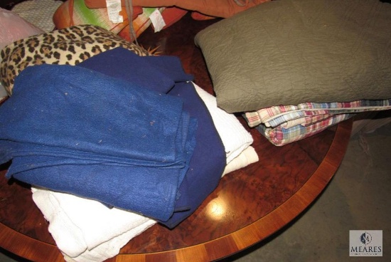 Assorted Linens