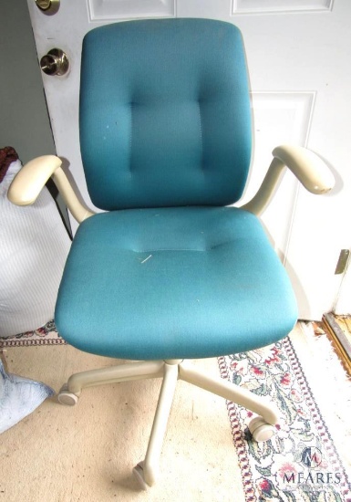 Vintage Rolling Office Chair
