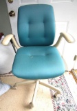 Vintage Rolling Office Chair