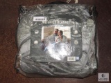 Dream Theory 15 LB 48 x 72 Weighted Blanket