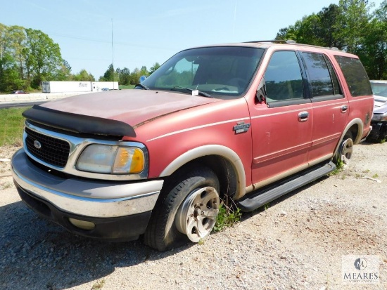 1999 Ford Expedition - NO TITLE - BEING SOLD FOR PARTS