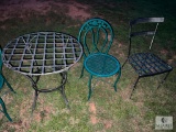 Group of Five Pieces of Metal Outdoor Furniture