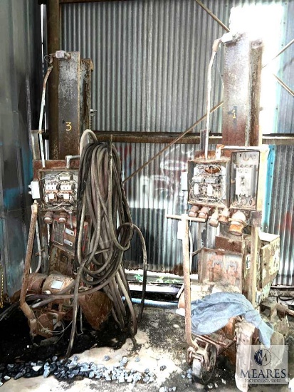 Set of Two Whiting 35-ton Railroad Jacks