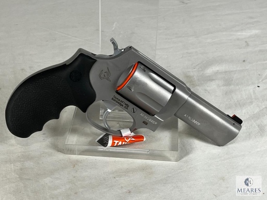 NEW 3-inch Taurus 605 .357 Magnum Revolver with Hogue Grips
