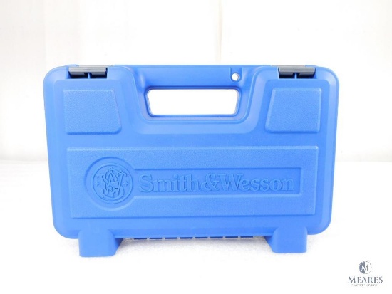 New Smith and Wesson Collector Hard Case that Fits Revolver with up to 8 3/8" Barrel