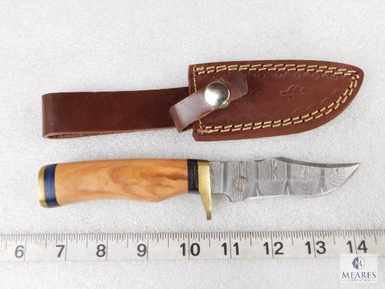 Fixed Blade Damascus Knife With Wood and Brass Handle and Leather Sheath
