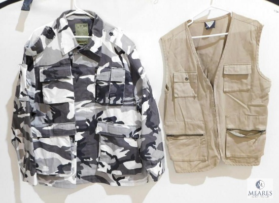Lot of Two 2XL Men's Black White Camo Jacket and Khaki Vest