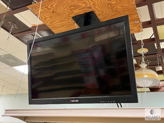 Group of Two Flat Panel Televisions: Hisense and Tatung