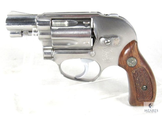 Smith & Wesson Model 649 Bodyguard Stainless Steel J Frame Revolver .38 Special 2" Barrel