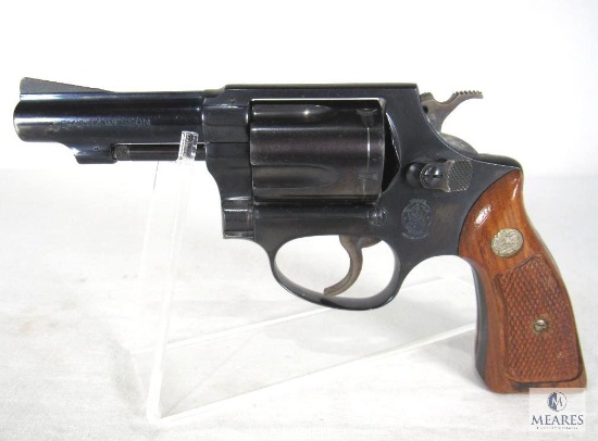 Smith & Wesson Model 36 "No Dash" Chief's Special Revolver with Square Butt, and 3 Inch Barrel Blued