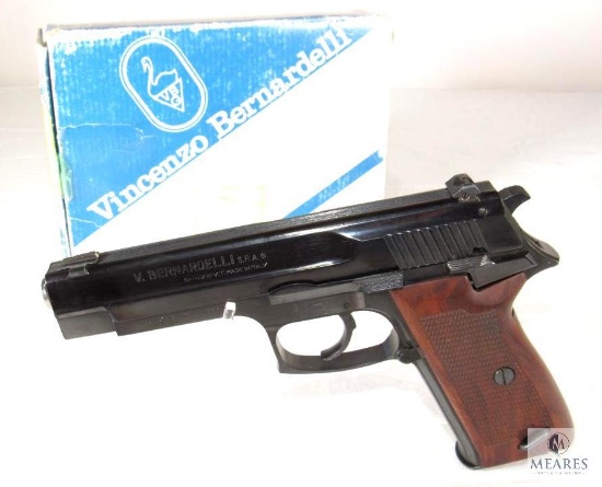 Bernardelli Model P018 9mm Semi-Auto Pistol (4193)