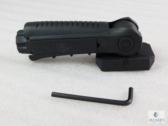 New Five Position Foldable AR15 Forward Grip