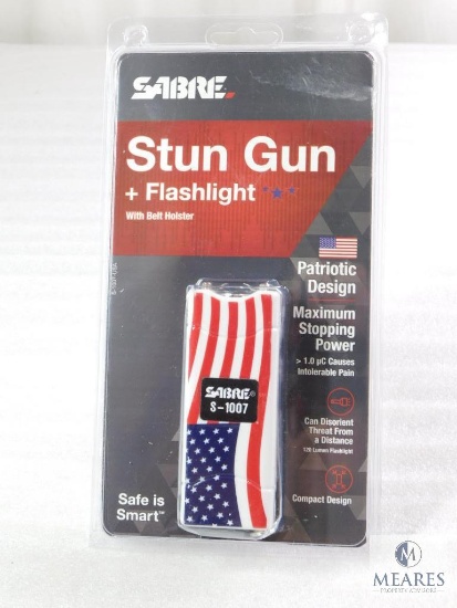 New Sabre Defense Maximum Strength Stun Gun with LED Flashlight Built In. Great for Self Defense