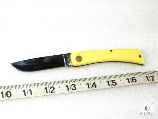 Case XX 3137 Yellow Sodbuster Jr.